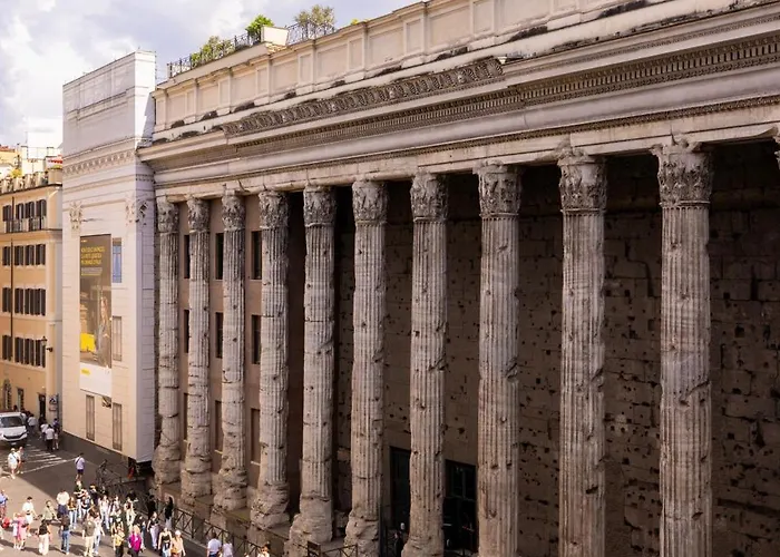 Spiriti 1, Piazza Di Pietra *
